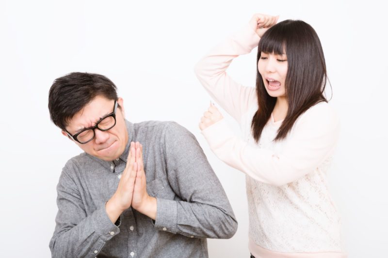 夫や彼氏の浮気を自分で調査した人の体験談